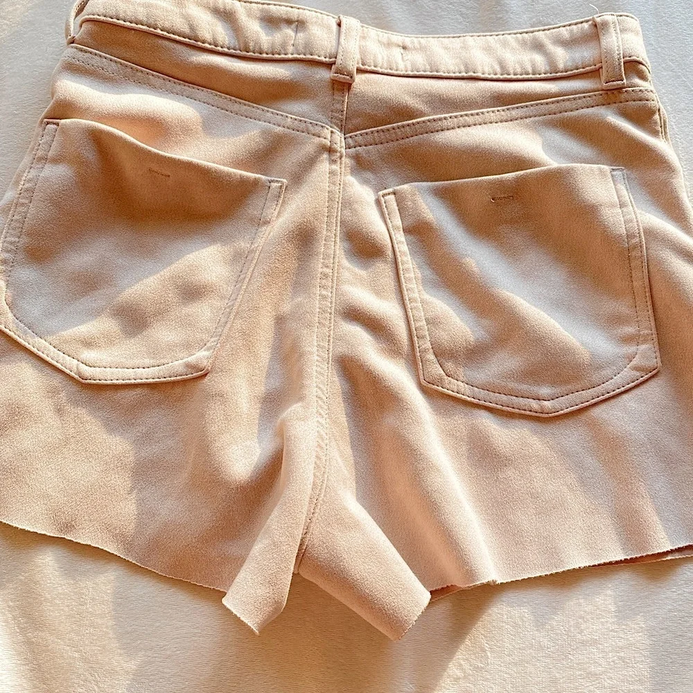 Zara Women’s Tan High Waist Shorts
